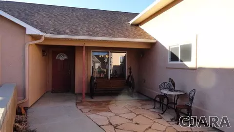 377 Belden Ct, Fruita, CO 81521 photo 2