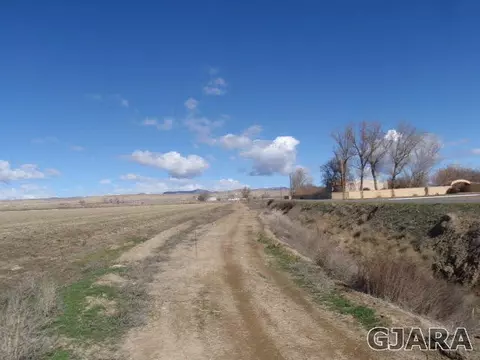 1851 8 Rd, Mack, CO 81525 photo 2