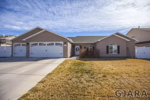 794 Dee Ann St, Fruita, CO 81521 photo 1
