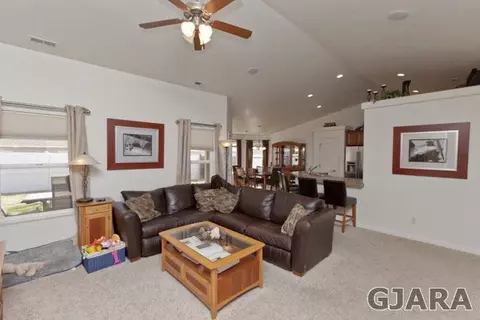 794 Dee Ann St, Fruita, CO 81521 photo 2