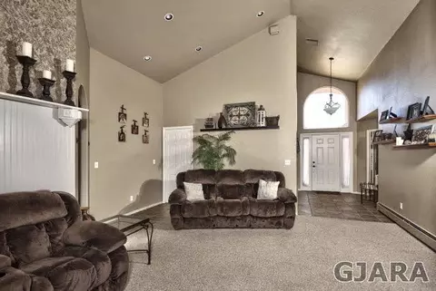 697 Jasper Dr, Fruita, CO 81521 photo 4