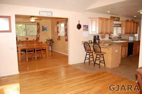 235 E Paulson Dr, Fruita, CO 81521 photo 4