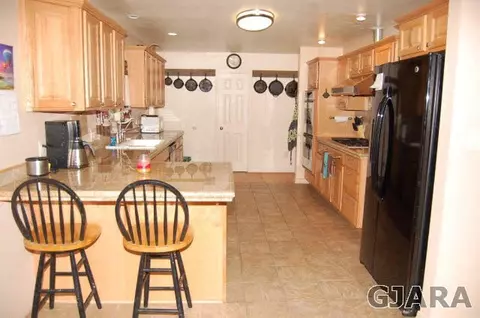 235 E Paulson Dr, Fruita, CO 81521 photo 2
