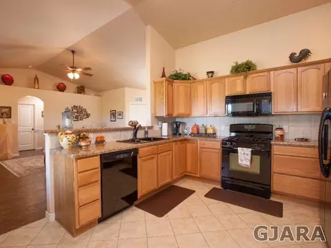 1055 Wingate Dr, Fruita, CO 81521 photo 9