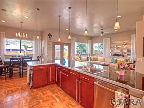 857 Cabernet Dr, Palisade, CO 81526 photo 5