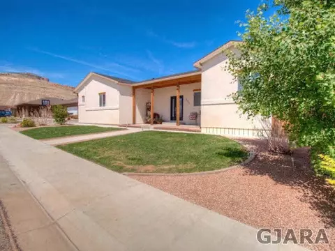 857 Cabernet Dr, Palisade, CO 81526 photo 3