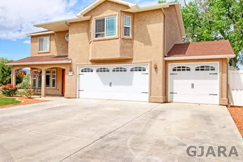 751 Hall St, Fruita, CO 81521 photo 2