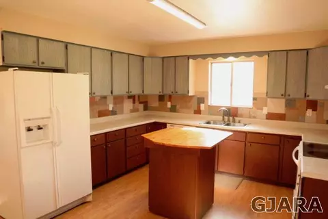 301 S Pine St, Fruita, CO 81521 photo 6