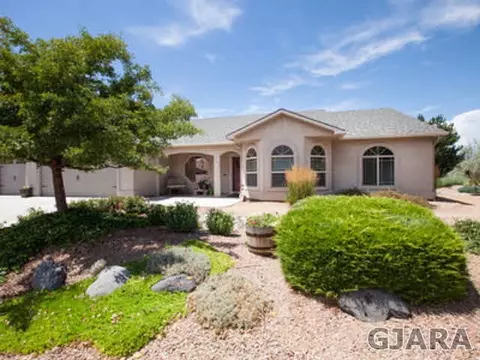 737 Hall St, Fruita, CO 81521 photo 1