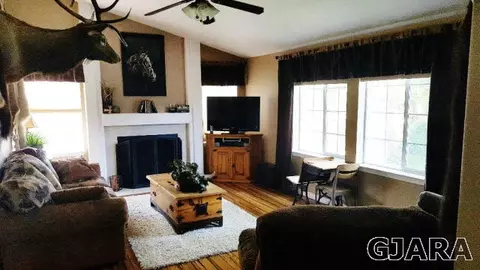 877 R Rd, Mack, CO 81525 photo 3