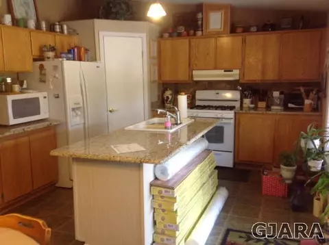 409 Pendleton St, Palisade, CO 81526 photo 3