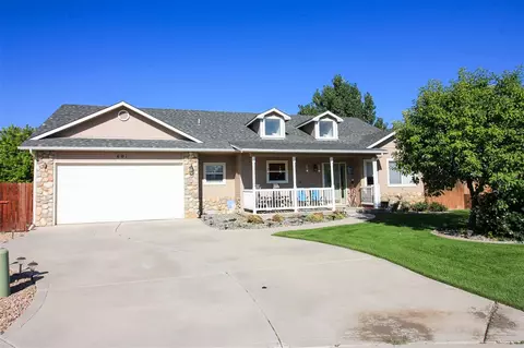 601 Silverplume Dr, Fruita, CO 81521 photo 2