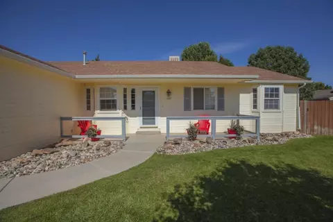 1135 Laurel Ct, Fruita, CO 81521 photo 2