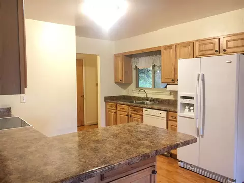 206 N Stanolind Ave, Rangely, CO 81648 photo 9