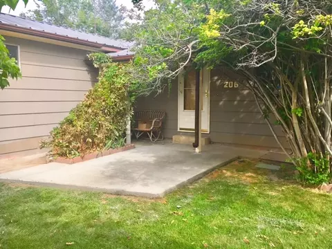 206 N Stanolind Ave, Rangely, CO 81648 photo 3