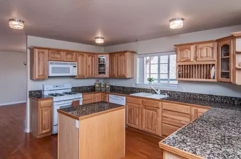 1776 Waters Ln, Fruita, CO 81521 photo 3