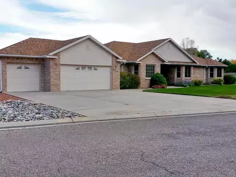 558 E Saddle Dr, Grand Junction, CO 81507 photo 1