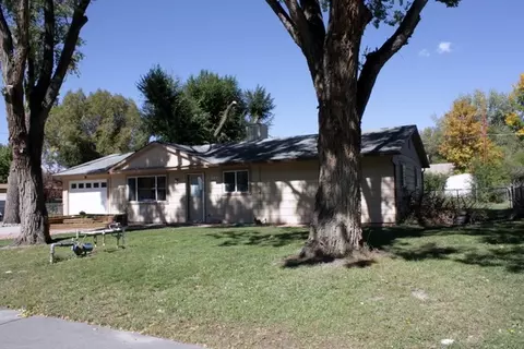 525 E Carolina Ave, Fruita, CO 81521 photo 2