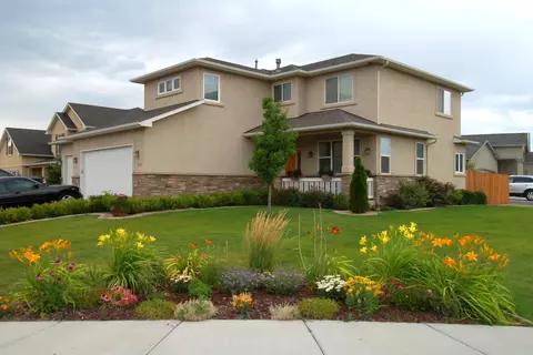 997 Moores Diamond Dr, Fruita, CO 81521 photo 2