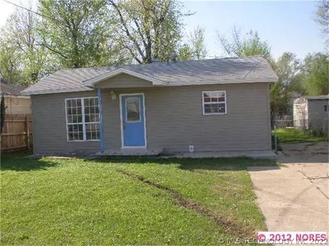 303 E Midway St, Broken Arrow, OK 74012 photo 1