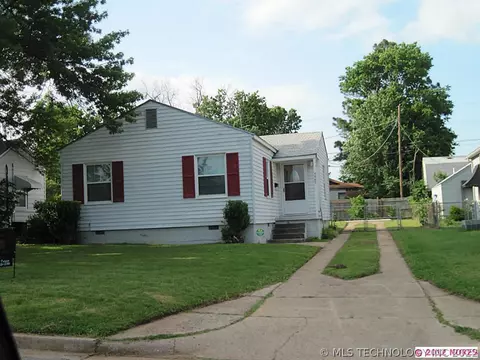 4063 E 23rd St, Tulsa, OK 74114 photo 1