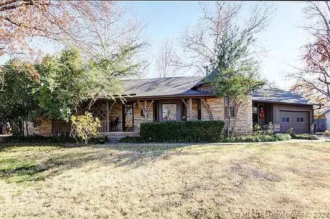 4128 E 48th St, Tulsa, OK 74135 photo 1