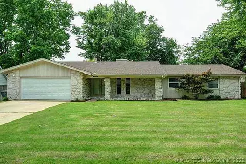 3746 E 84th St, Tulsa, OK 74137 photo 1