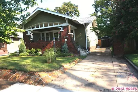1839 E 16th Pl, Tulsa, OK 74104 photo 1