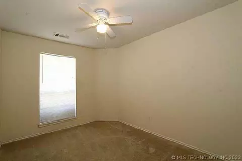 1130 E 138th St, Glenpool, OK 74033 photo 15