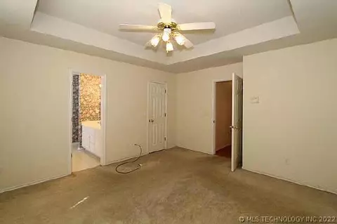 1130 E 138th St, Glenpool, OK 74033 photo 12