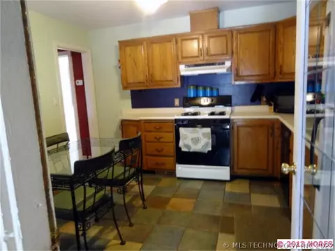 127 E 35th St, Tulsa, OK 74105 photo 14