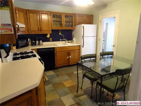 127 E 35th St, Tulsa, OK 74105 photo 12