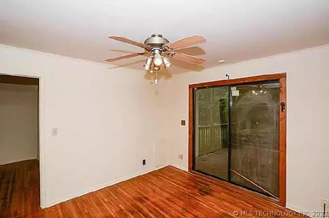 7902 E 27th Ct, Tulsa, OK 74129 photo 15