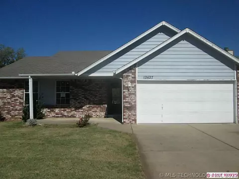 12427 E 35th St, Tulsa, OK 74146 photo 1