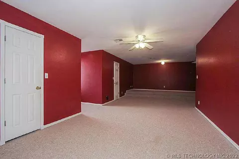 491 E 142nd Pl, Glenpool, OK 74033 photo 16