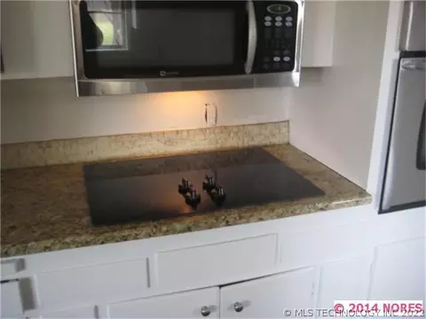 5443 E 19th St, Tulsa, OK 74112 photo 6