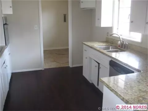 5443 E 19th St, Tulsa, OK 74112 photo 10