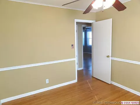 1616 E 55th Pl, Tulsa, OK 74105 photo 21