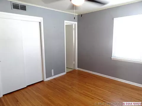 1616 E 55th Pl, Tulsa, OK 74105 photo 18
