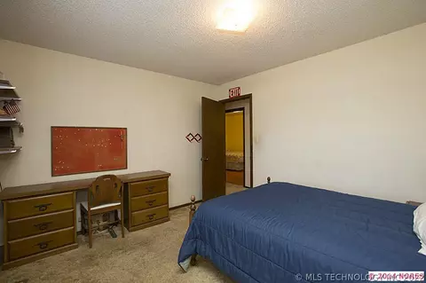 9244 E 58th St, Tulsa, OK 74145 photo 18