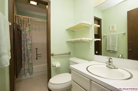 9244 E 58th St, Tulsa, OK 74145 photo 16