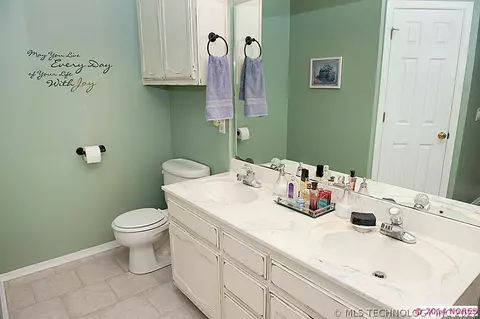 8405 E Lansing St, Broken Arrow, OK 74014 photo 9