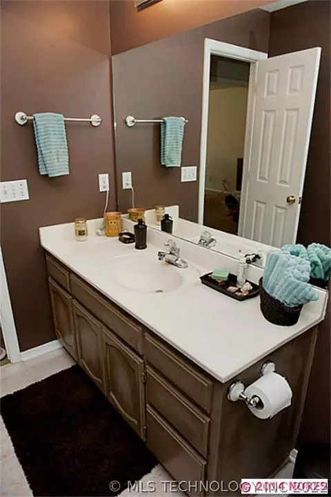 8405 E Lansing St, Broken Arrow, OK 74014 photo 15