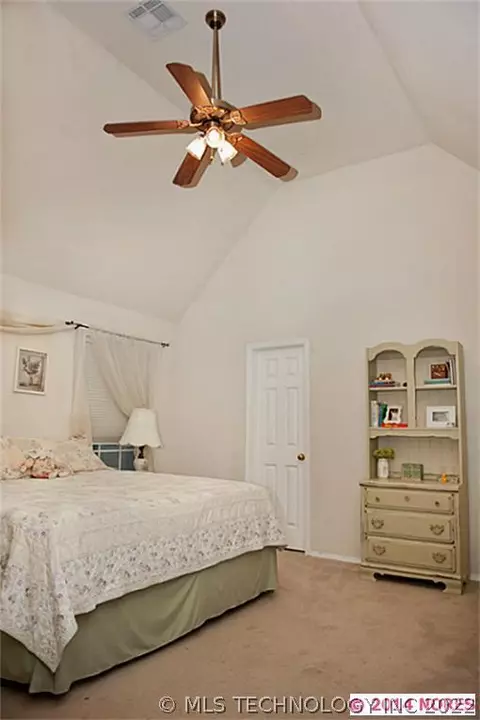 8405 E Lansing St, Broken Arrow, OK 74014 photo 8