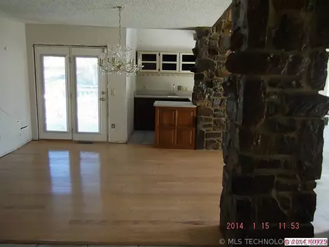 4207 E 64th St, Tulsa, OK 74136 photo 13