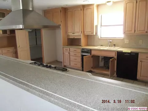4207 E 64th St, Tulsa, OK 74136 photo 17