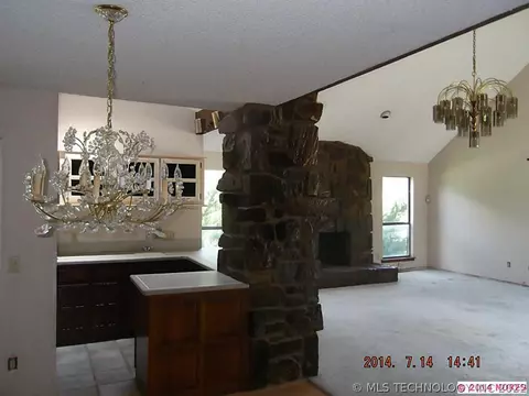 4207 E 64th St, Tulsa, OK 74136 photo 7