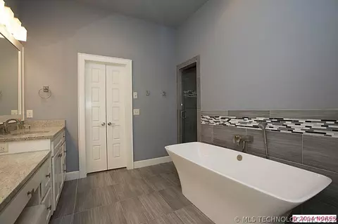 1344 E 35th Pl, Tulsa, OK 74105 photo 18