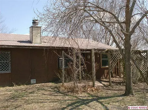 1502 4th Ave, Warner, OK 74469 photo 16