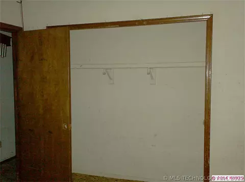 1502 4th Ave, Warner, OK 74469 photo 7